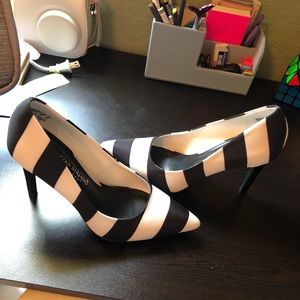 Business Heels (size 6)